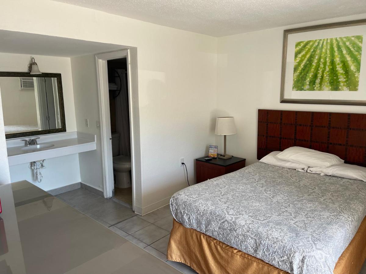 Hotel The Atlantic Myrtle Beach Esterno foto