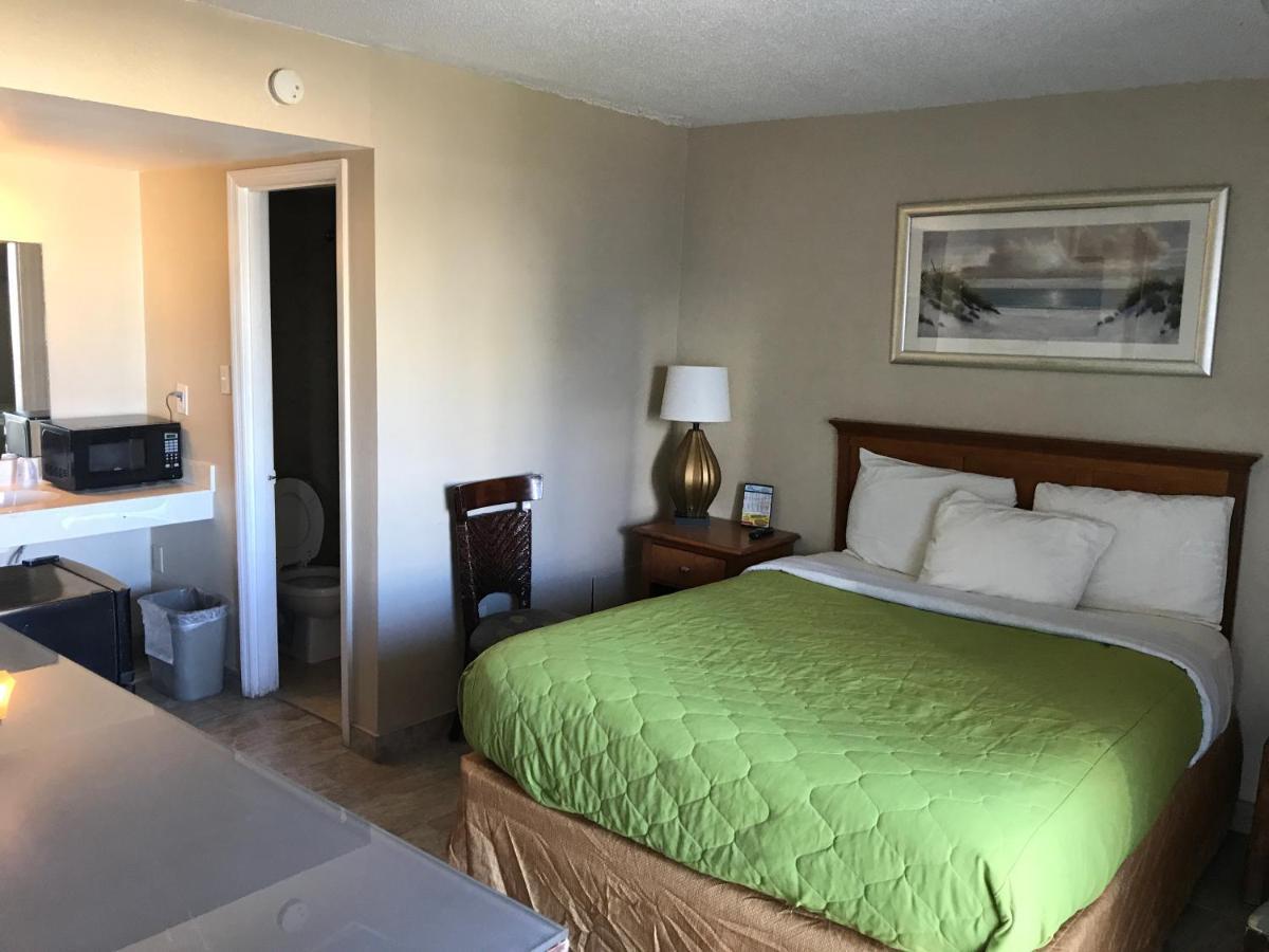 Hotel The Atlantic Myrtle Beach Esterno foto